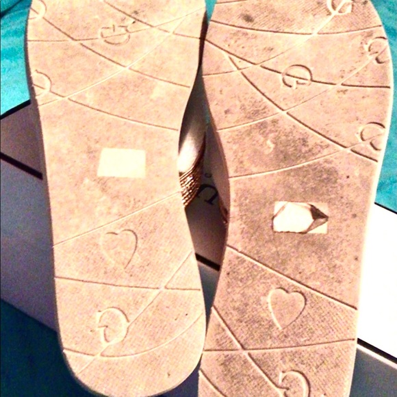 Like NEW GUESS pink satin/rhinestone thong flip flops Sz 8 MUST SEE!! - Picture 5 of 5